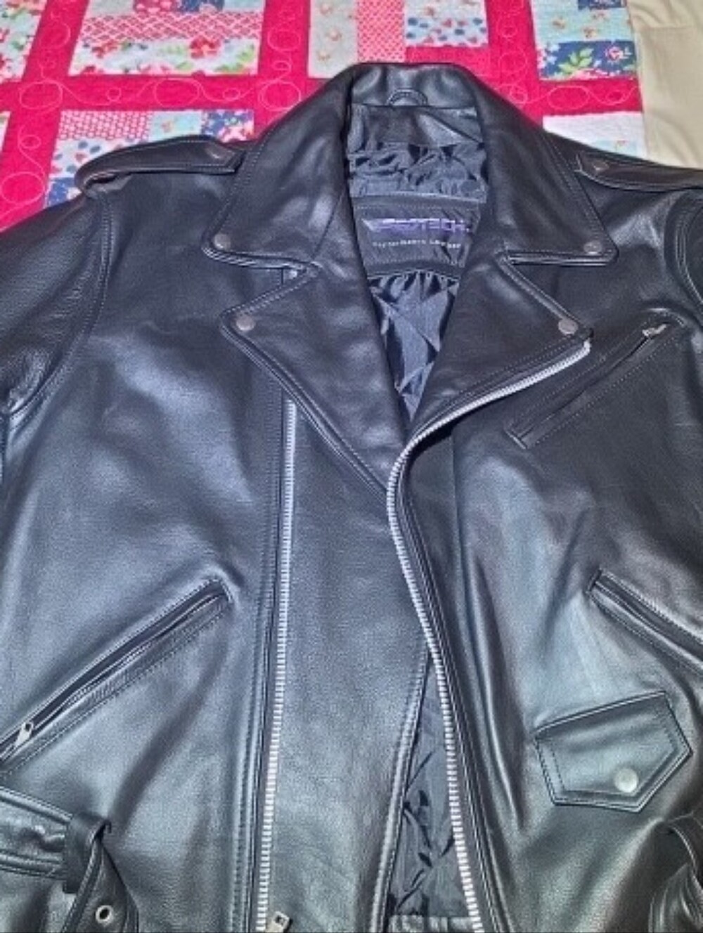 Men's Black Leather Motorcycle Jacket - Performance Style